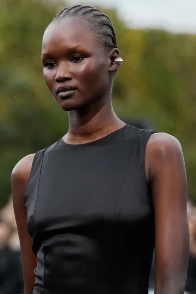Look 169